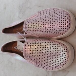 Cat & Jack airy slide on sneakers.